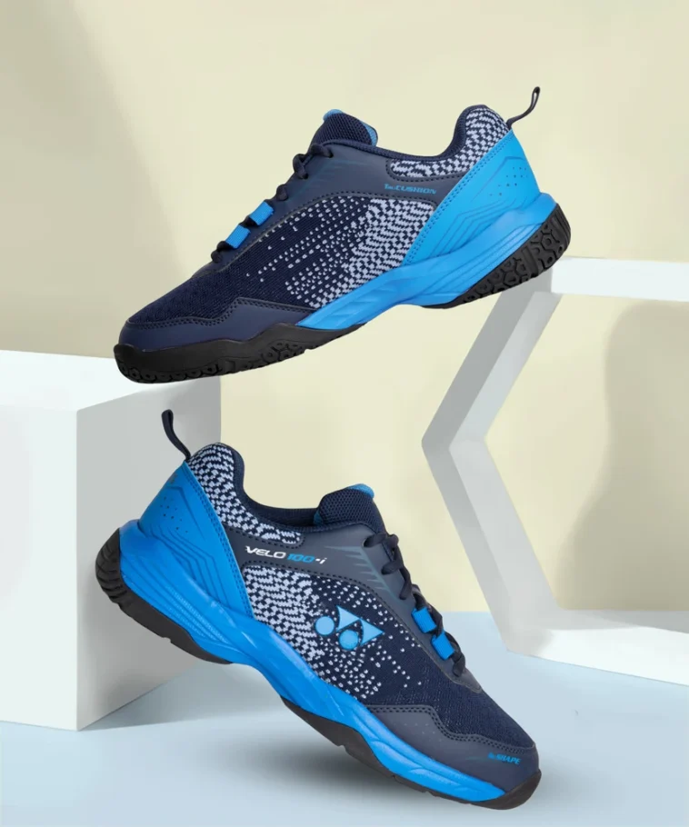 Yonex Velo 100 i Badminton Shoes Junior
